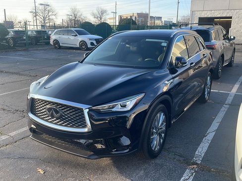 Certified 2025 INFINITI QX50 Luxe image 1