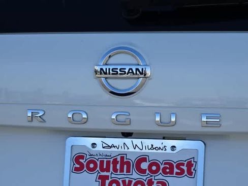 Used 2021 Nissan Rogue SL image 15