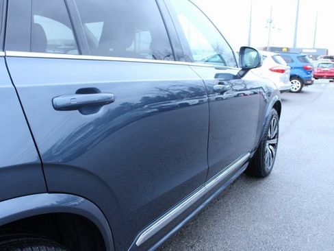 Used 2025 Volvo XC90 B5 Core image 44