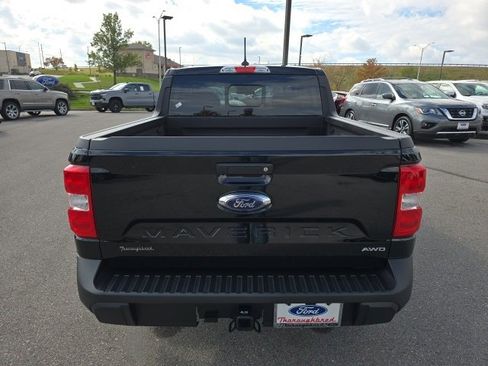 Used 2023 Ford Maverick Lariat w/ Lariat Luxury Package image 4