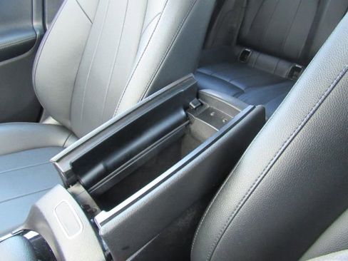 Used 2022 Mercedes-Benz GLA 250 4MATIC w/ Premium Package Lite image 55