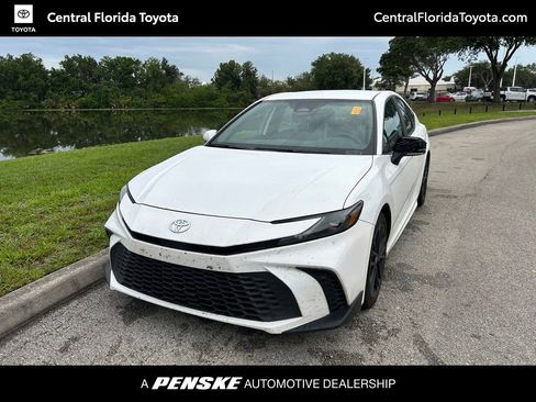 Used 2025 Toyota Camry SE w/ Multimedia Upgrade Package FWD image 1