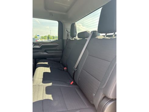 Used 2024 Chevrolet Silverado 1500 LT AWD/4WD image 15
