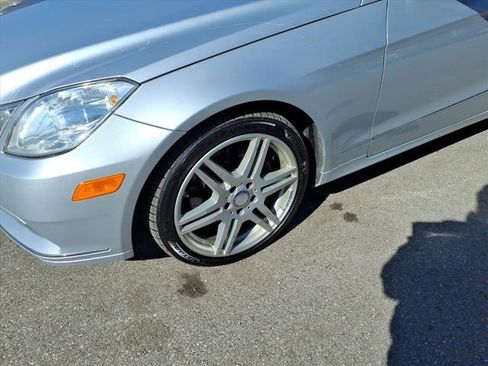 Used 2010 Mercedes-Benz E 350 Coupe image 4