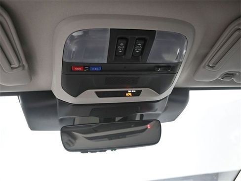New 2025 Subaru Crosstrek 2.5i Limited image 17