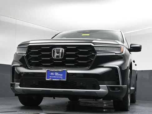 Used 2025 Honda Pilot Touring image 39