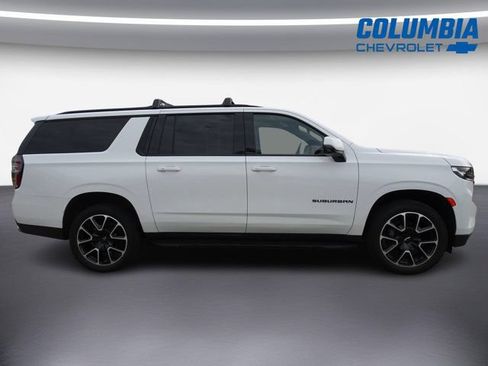 Used 2023 Chevrolet Suburban RST w/ Sport Performance Package AWD/4WD image 2
