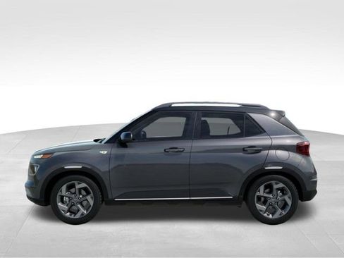 New 2026 Hyundai Venue SEL image 3