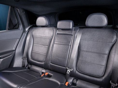 New 2026 Mercedes-Benz GLC 300 image 25