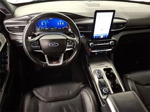 Used 2022 Ford Explorer ST w/ Equipment Group 401A image 3