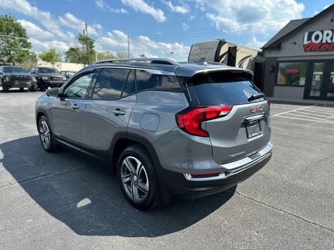 Used 2020 GMC Terrain SLT w/ Preferred Package FWD image 4