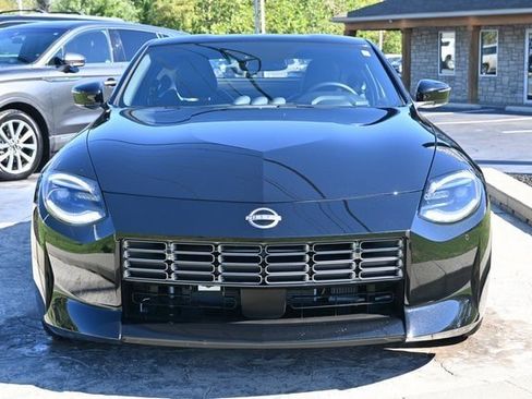 Used 2024 Nissan Z Performance w/ Floor Mat Package image 2
