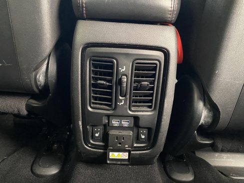 Used 2021 Dodge Durango R/T w/ Blacktop Package AWD/4WD image 16