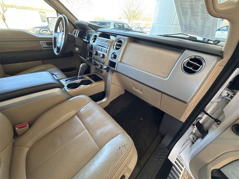 Used 2011 Ford F150 Lariat w/ Lariat Plus Pkg image 27