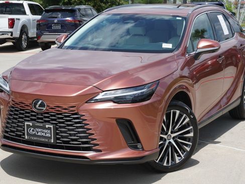Used 2023 Lexus RX 350 Premium Plus w/ Accessory Package (Z1) FWD image 2