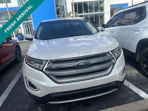 Used 2017 Ford Edge SEL w/ Equipment Group 201A image 2
