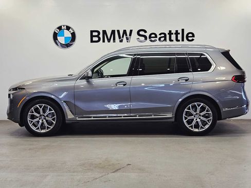 Used 2024 BMW X7 xDrive40i image 3