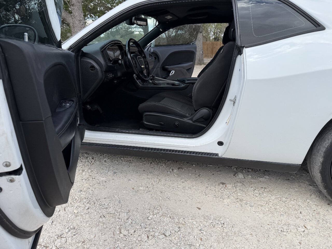 Used 2020 Dodge Challenger SXT w/ Blacktop Package RWD image 8