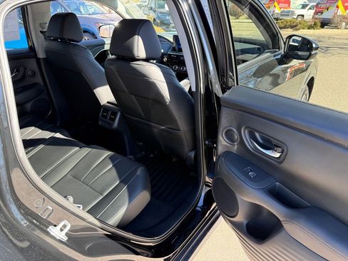 Certified 2025 Acura ADX Base image 20