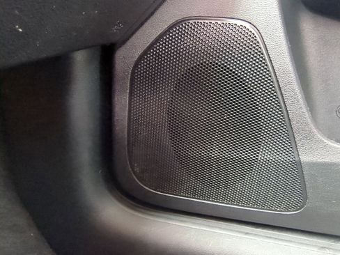 Used 2020 Jeep Cherokee Trailhawk image 40