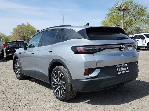 Used 2025 Volkswagen ID.4 Pro image 8