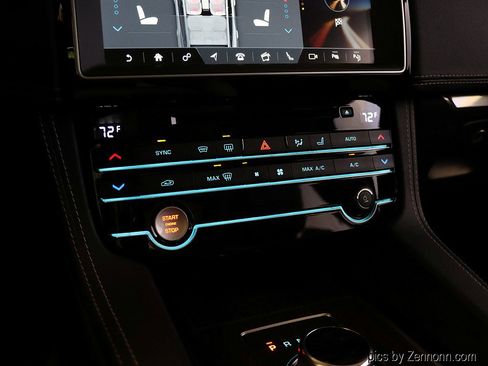 Used 2020 Jaguar F-PACE S image 23