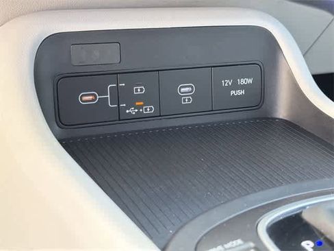 Certified 2025 Hyundai Kona SEL image 22