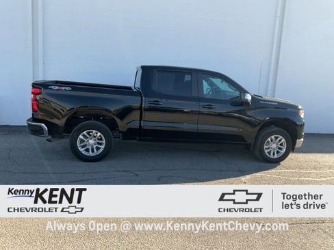 Used 2022 Chevrolet Silverado 1500 LT image 3