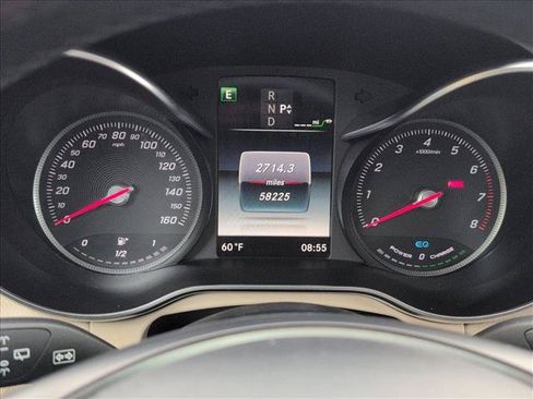 Used 2019 Mercedes-Benz GLC 350e 4MATIC image 11