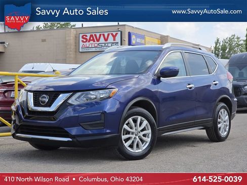 Used 2020 Nissan Rogue SV FWD image 1
