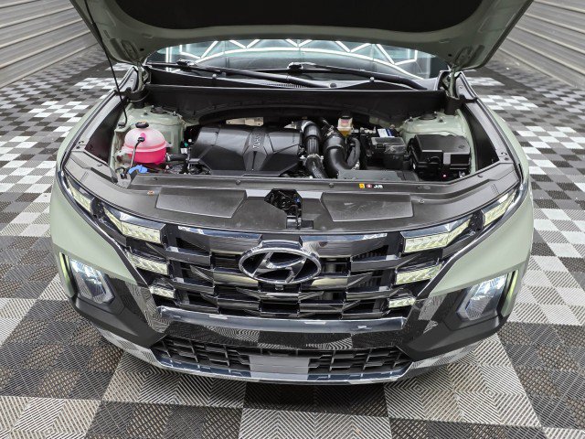 Used 2024 Hyundai Santa Cruz Limited AWD/4WD image 41