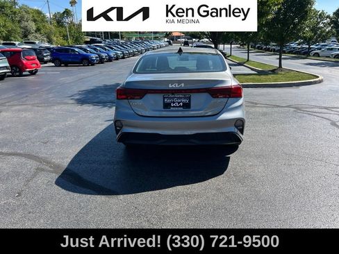 Certified 2024 Kia Forte LXS w/ LXS Technology Package FWD image 6