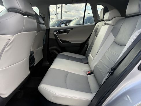Used 2024 Toyota RAV4 Limited image 15