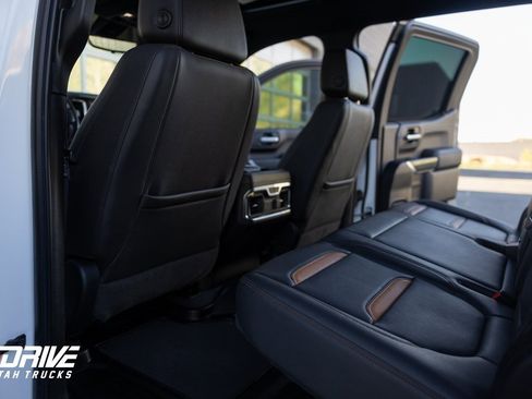 Used 2021 GMC Sierra 1500 AT4 w/ AT4 Premium Package image 26