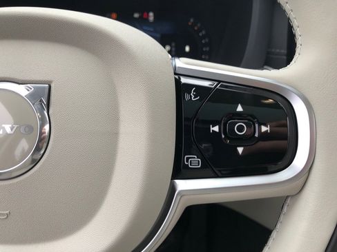 New 2026 Volvo XC60 B5 Ultra w/ Protection Package Premier image 22