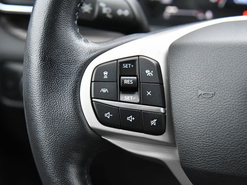 Used 2021 Ford Explorer Limited w/ Equipment Group 301A image 38