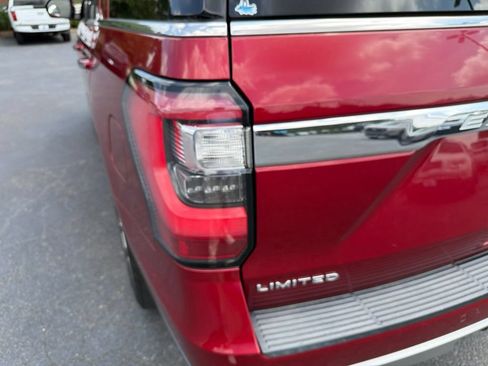 Used 2019 Ford Expedition Limited w/ Equipment Group 302A RWD image 21