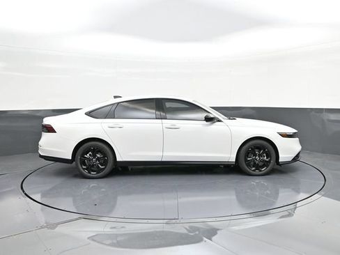 New 2025 Honda Accord SE image 21