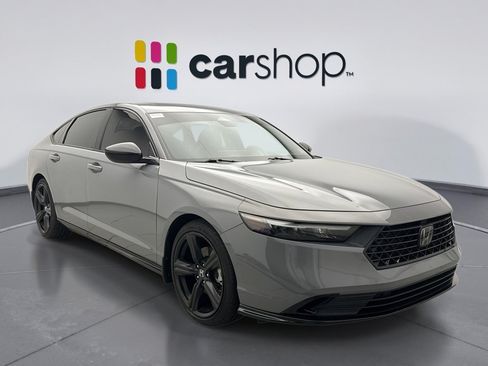 Used 2023 Honda Accord Sport image 7