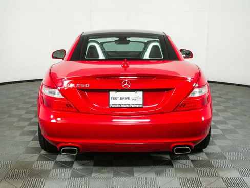Used 2013 Mercedes-Benz SLK 250 image 25
