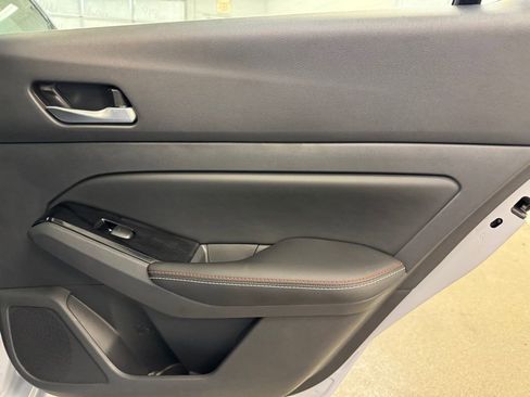 New 2025 Nissan Altima 2.5 SR w/ SR Premium Package image 25