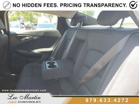 Used 2024 Chevrolet Malibu LT FWD image 8