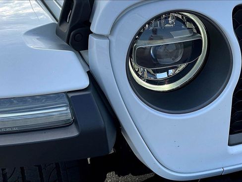 Used 2020 Jeep Gladiator Rubicon image 30