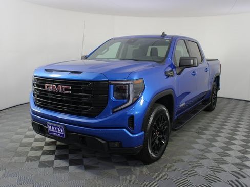 Used 2022 GMC Sierra 1500 Elevation image 21