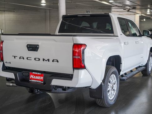 New 2026 Toyota Tacoma SR5 AWD/4WD image 7