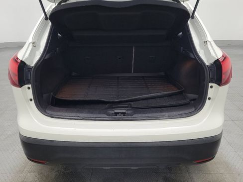 Used 2018 Nissan Rogue Sport SL w/ SL Premium Package image 29