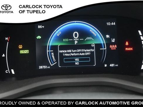 Used 2025 Toyota Camry SE w/ Convenience Package FWD image 18