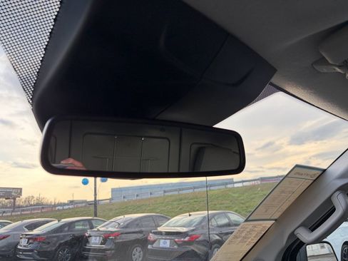 Used 2018 Ford Transit 250 148 Low Roof image 36