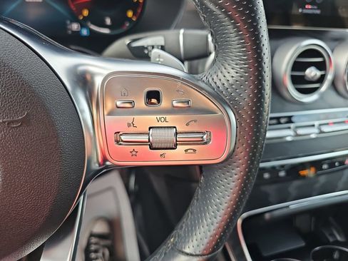 Used 2022 Mercedes-Benz GLC 300 image 23