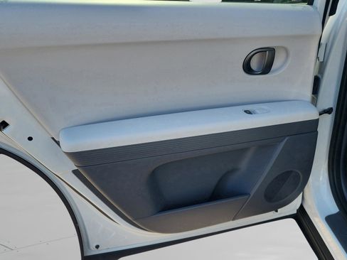 New 2026 Hyundai Ioniq 5 SEL image 7